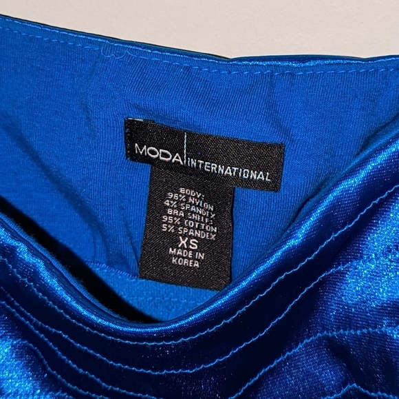 Moda International Holographic Shiny Spaghetti Crop Top Blue - Picture 4 of 5